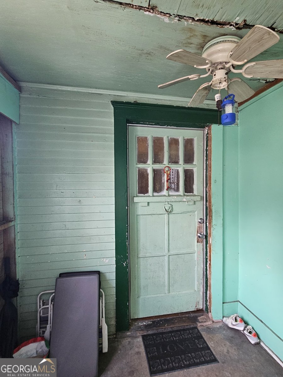 645 40th Street Savannah - Photo 12