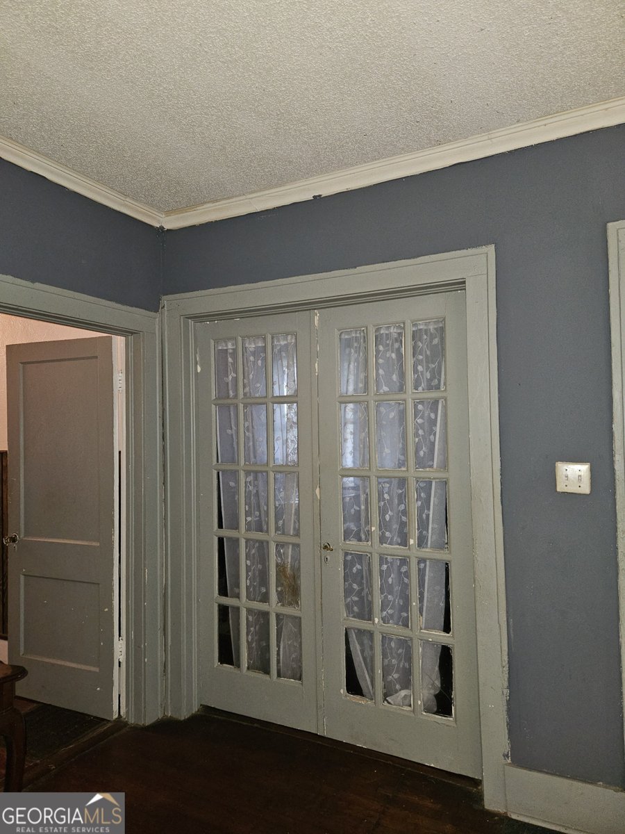 645 40th Street Savannah - Photo 19