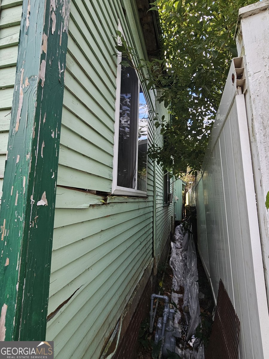 645 40th Street Savannah - Photo 9