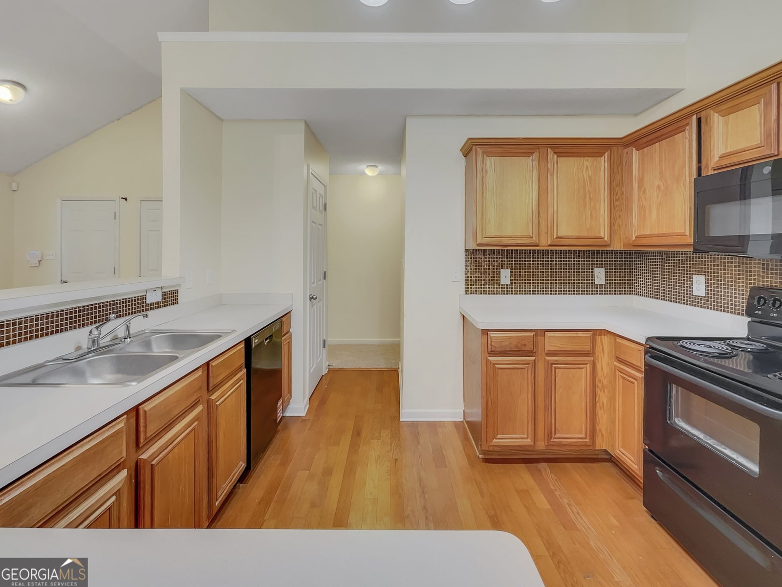 5945 Raventree Court Atlanta - Photo 12