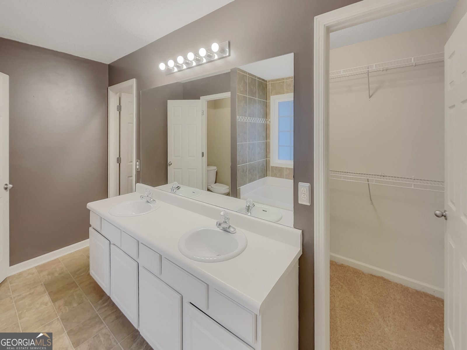 5945 Raventree Court Atlanta - Photo 14