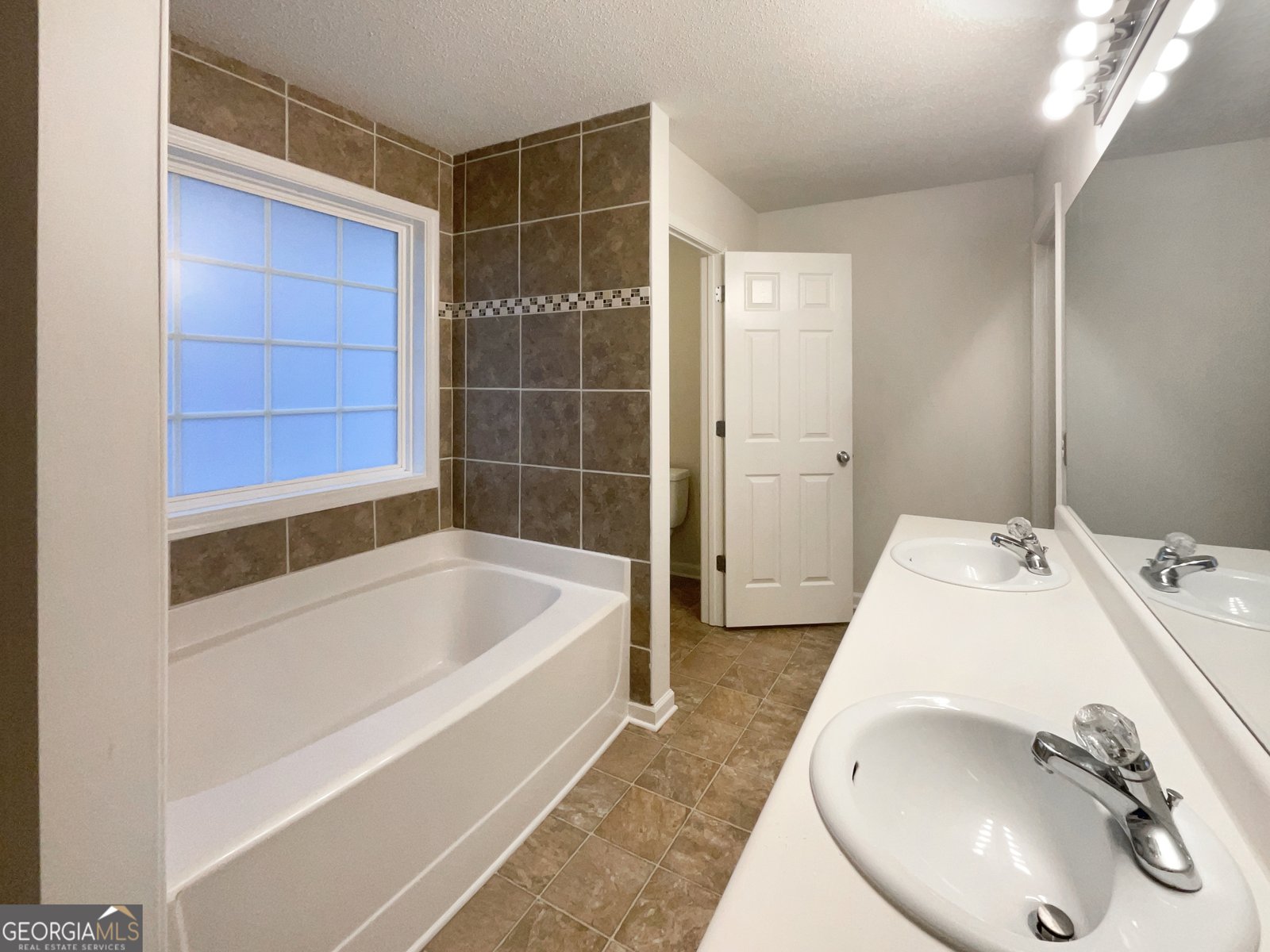 5945 Raventree Court Atlanta - Photo 24