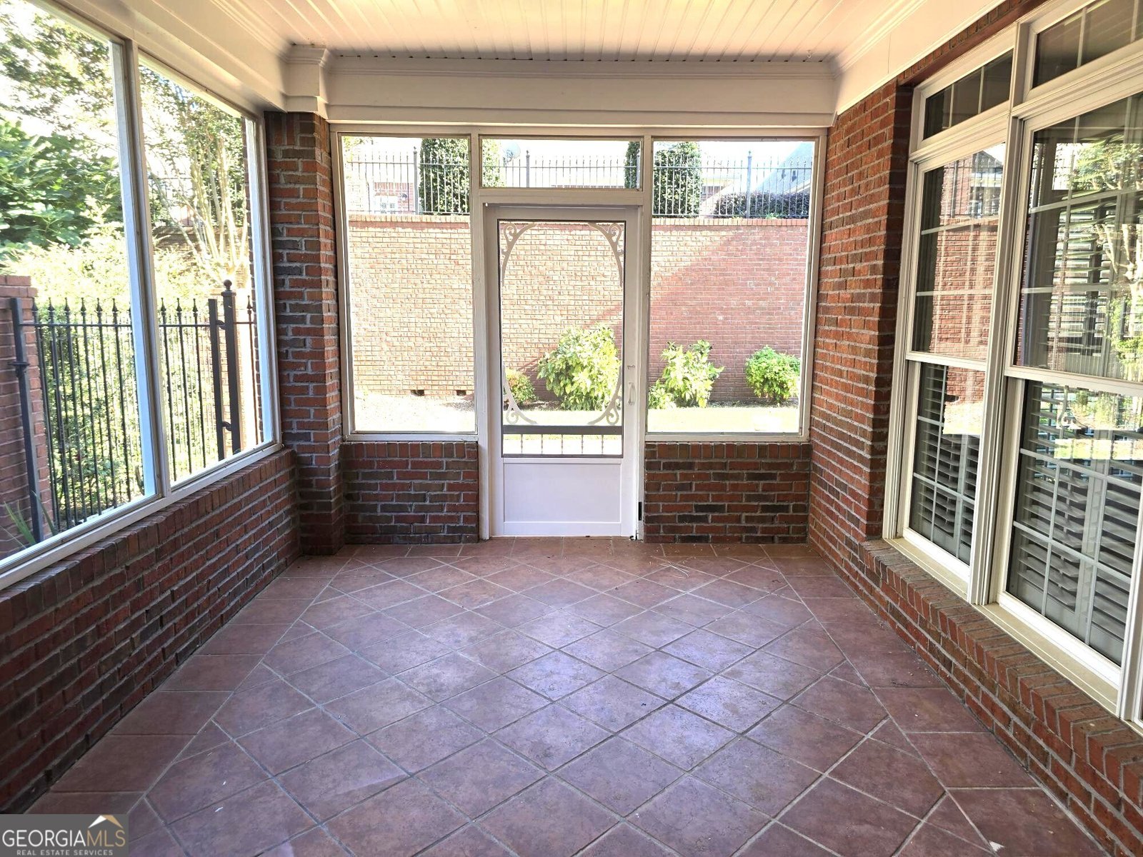 2050 Woodberry Run Drive Snellville - Photo 29