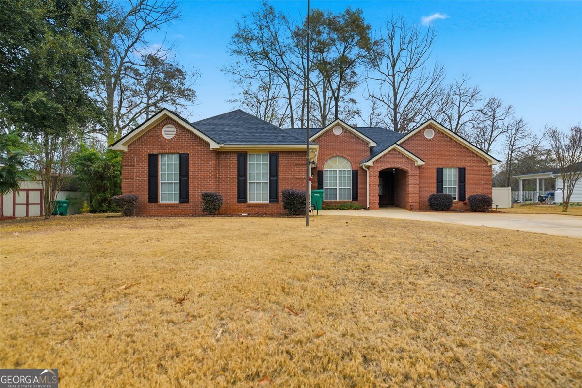 1124 Panola Circle Warner Robins - Photo 1