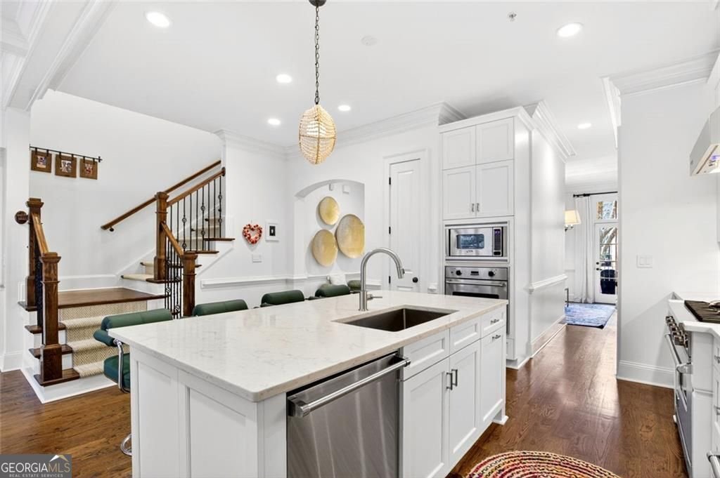 813 Creekgarden Court Atlanta - Photo 10