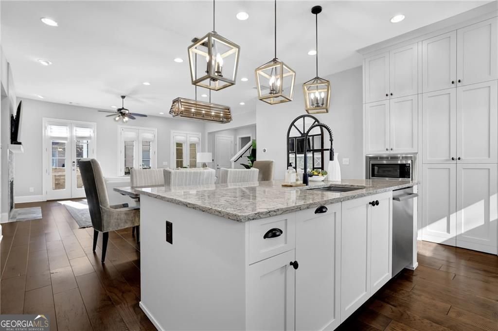 240 Clover Court Roswell - Photo 18