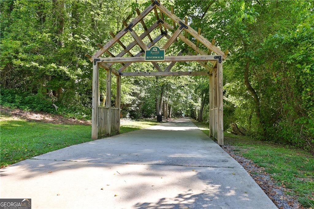 240 Clover Court Roswell - Photo 9