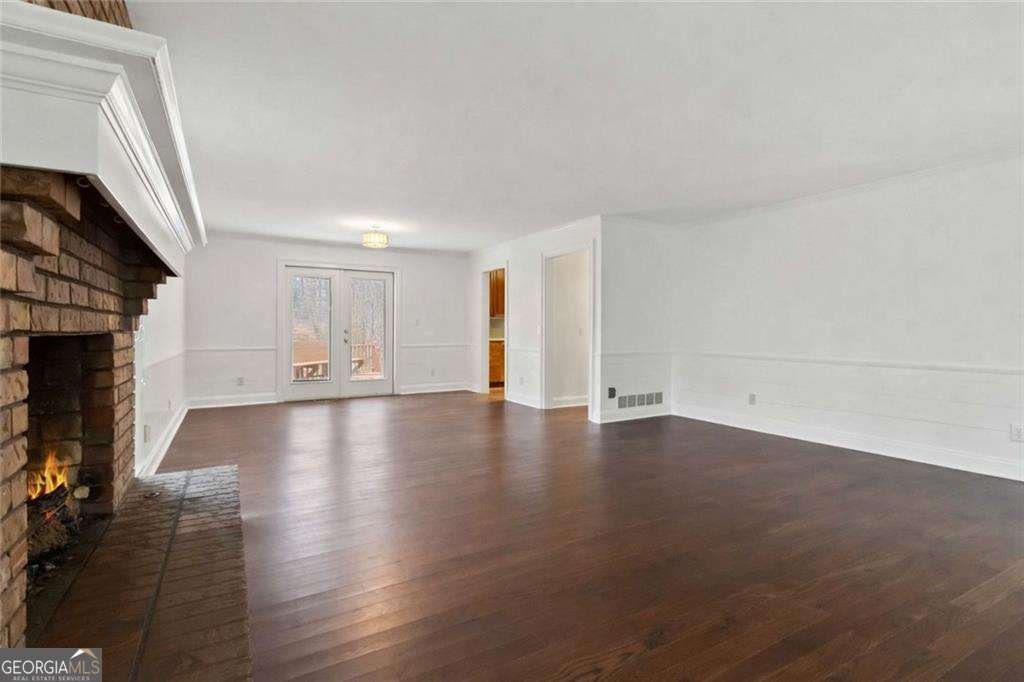 1114 Wind Hill Lane Marietta - Photo 8