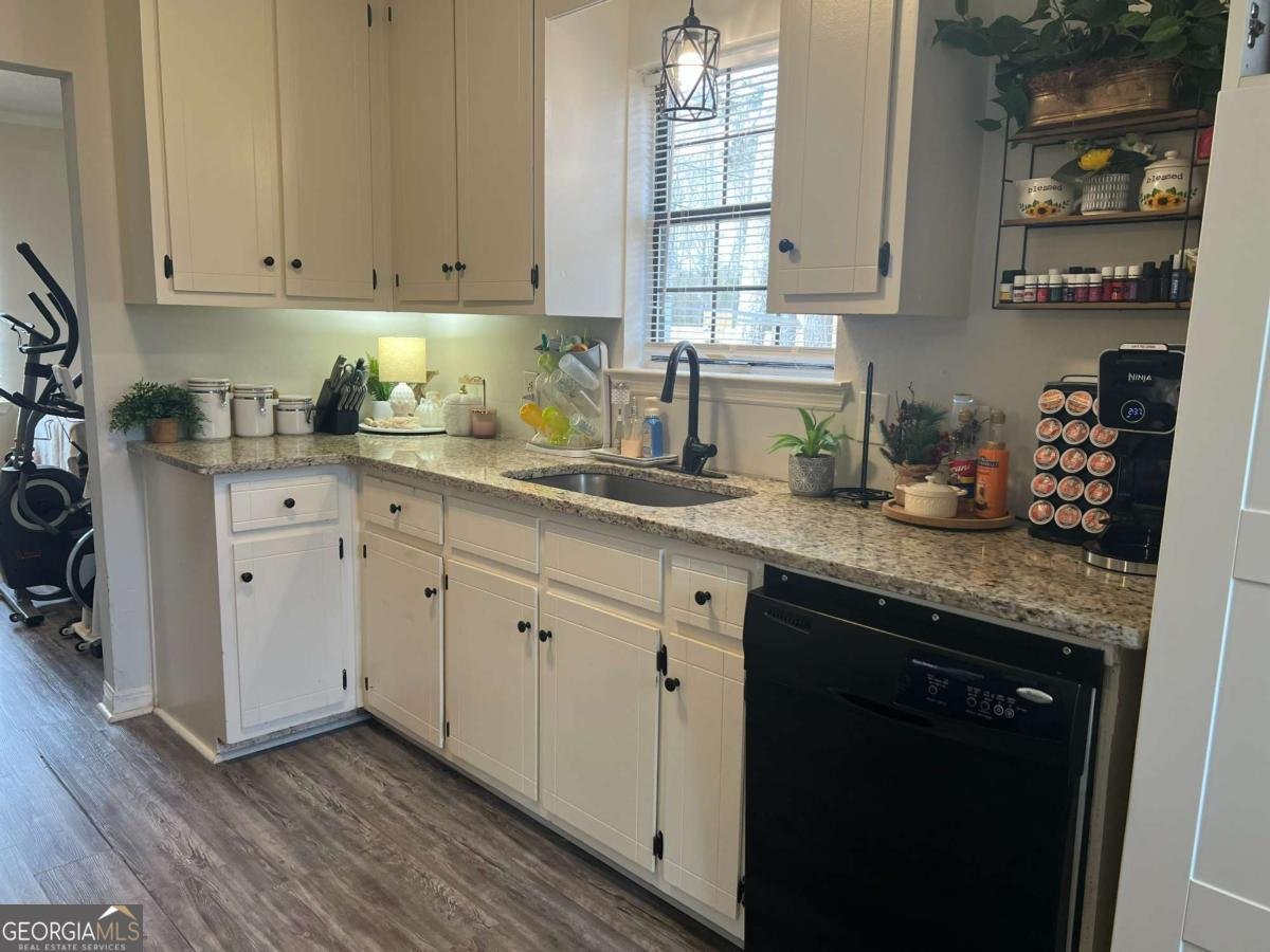 121 Westchester Drive Barnesville - Photo 10