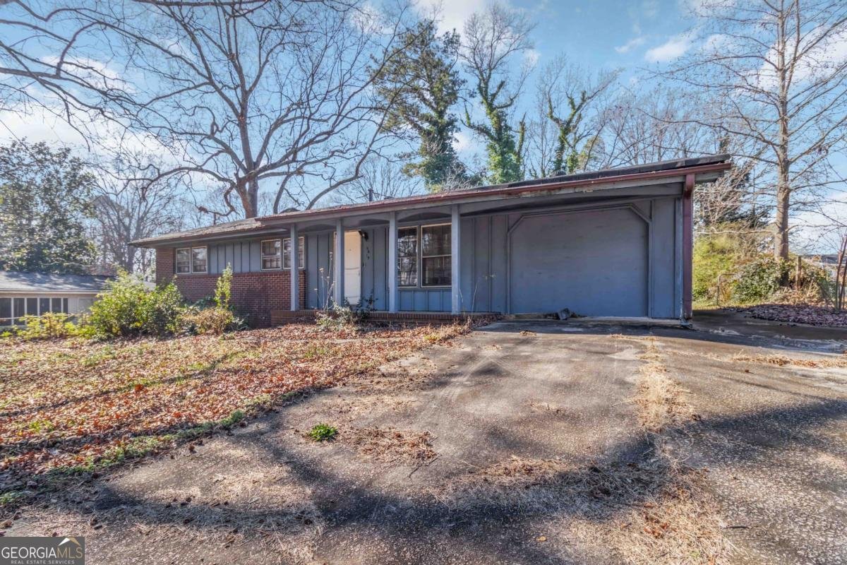 5619 Phillips Drive Forest Park - Photo 1