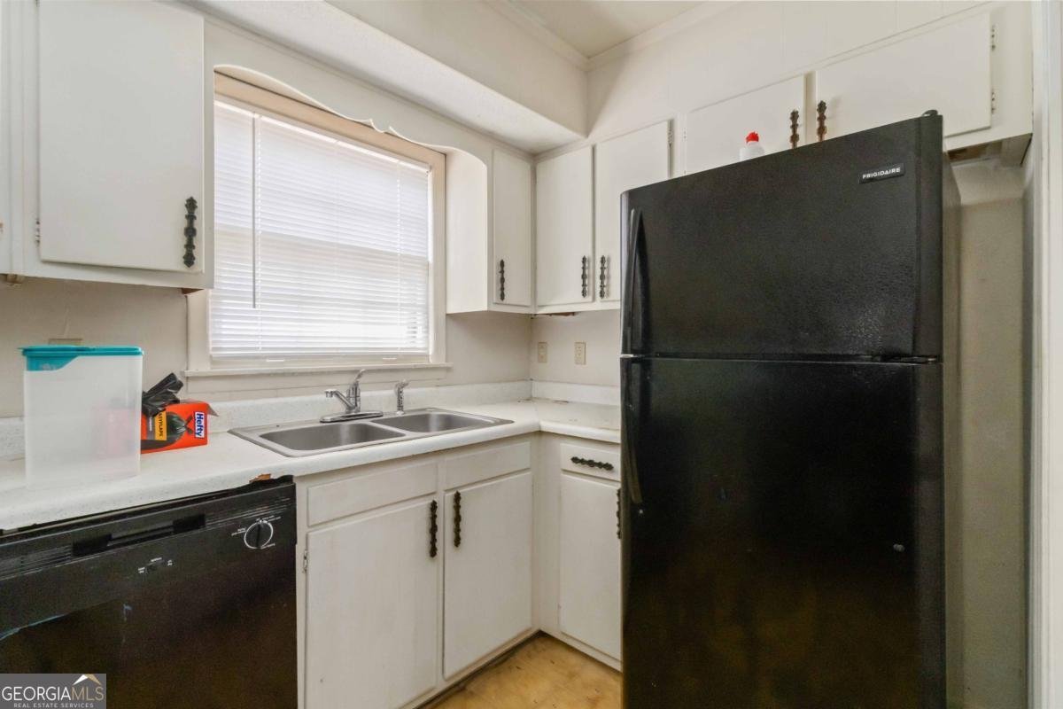 5619 Phillips Drive Forest Park - Photo 10