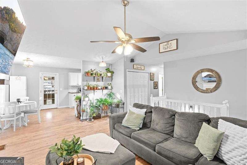 93 4th Street Emerson - Photo 12