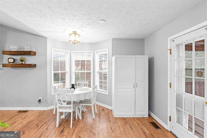 93 4th Street Emerson - Photo 17