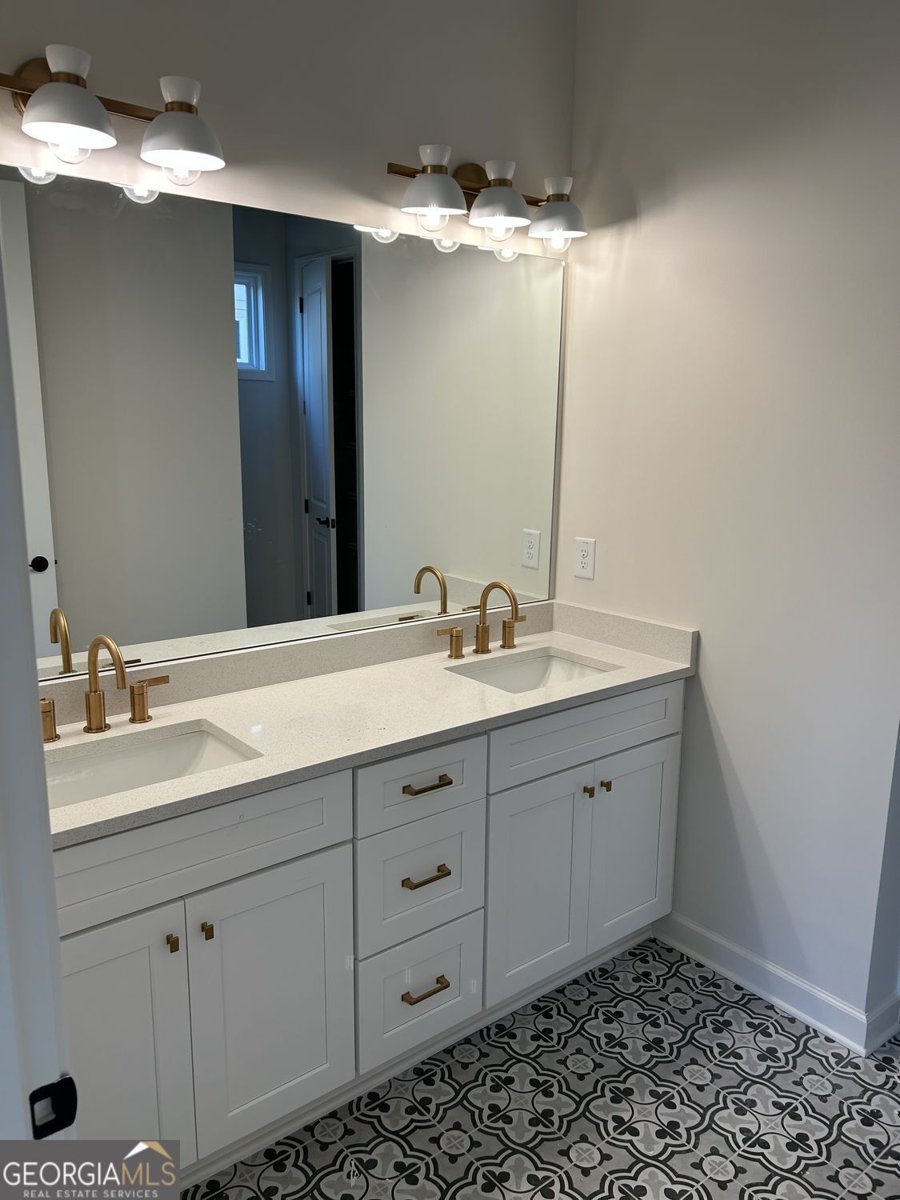 2000 Homestead Court Woodstock - Photo 9