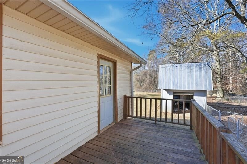 4052 Sutton Road Gainesville - Photo 7