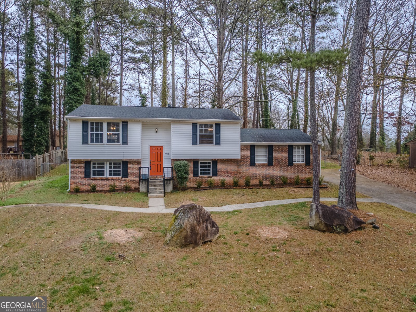 5728 Salem Road Lithonia - Photo 1