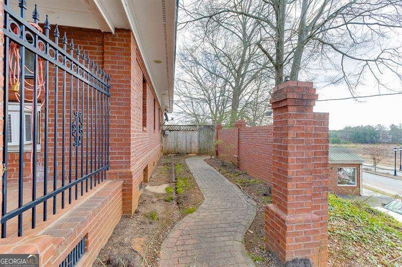 294 Watson Street Buford - Photo 32