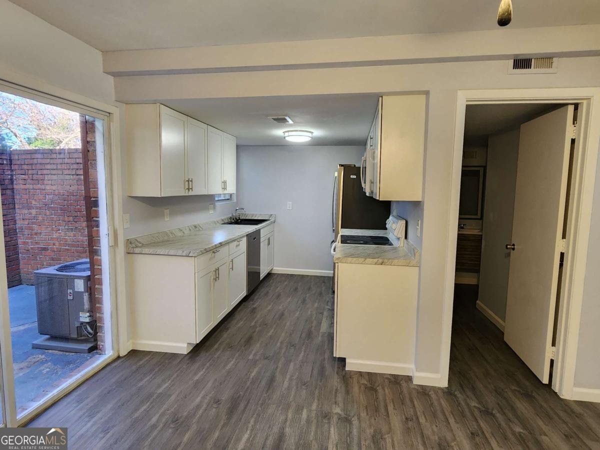 3543 Old Chamblee Tucker Road Atlanta - Photo 9