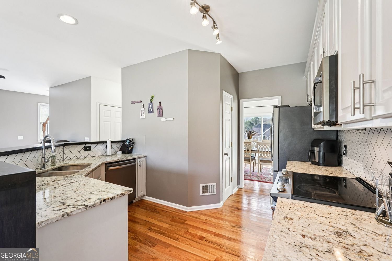 4980 Hyde Court Cumming - Photo 23