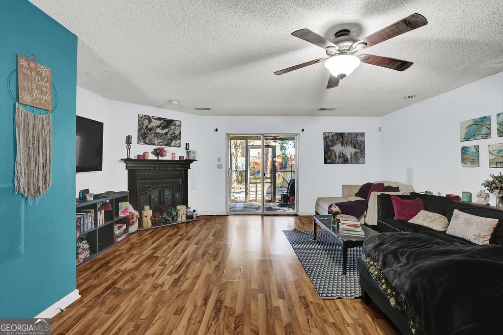 650 Coventry Township Lane Marietta - Photo 6