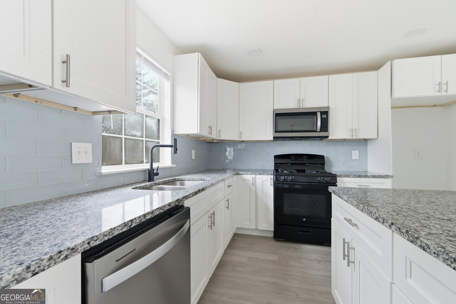 2670 IVYDALE Court Atlanta - Photo 10