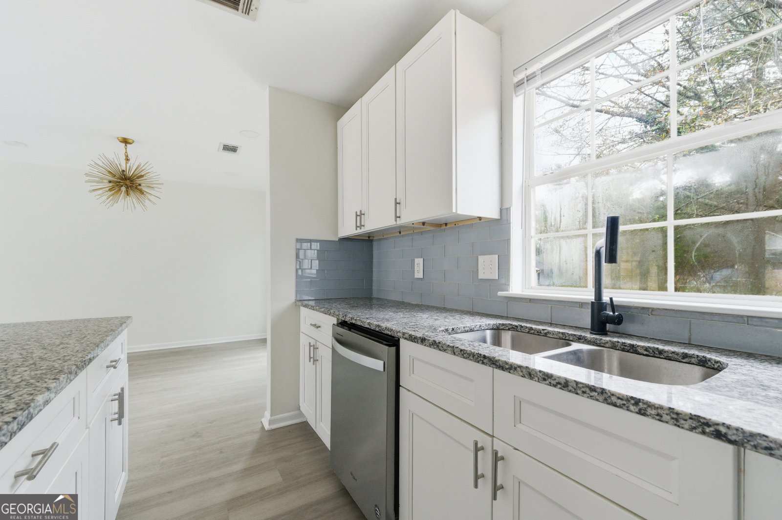 2670 IVYDALE Court Atlanta - Photo 11