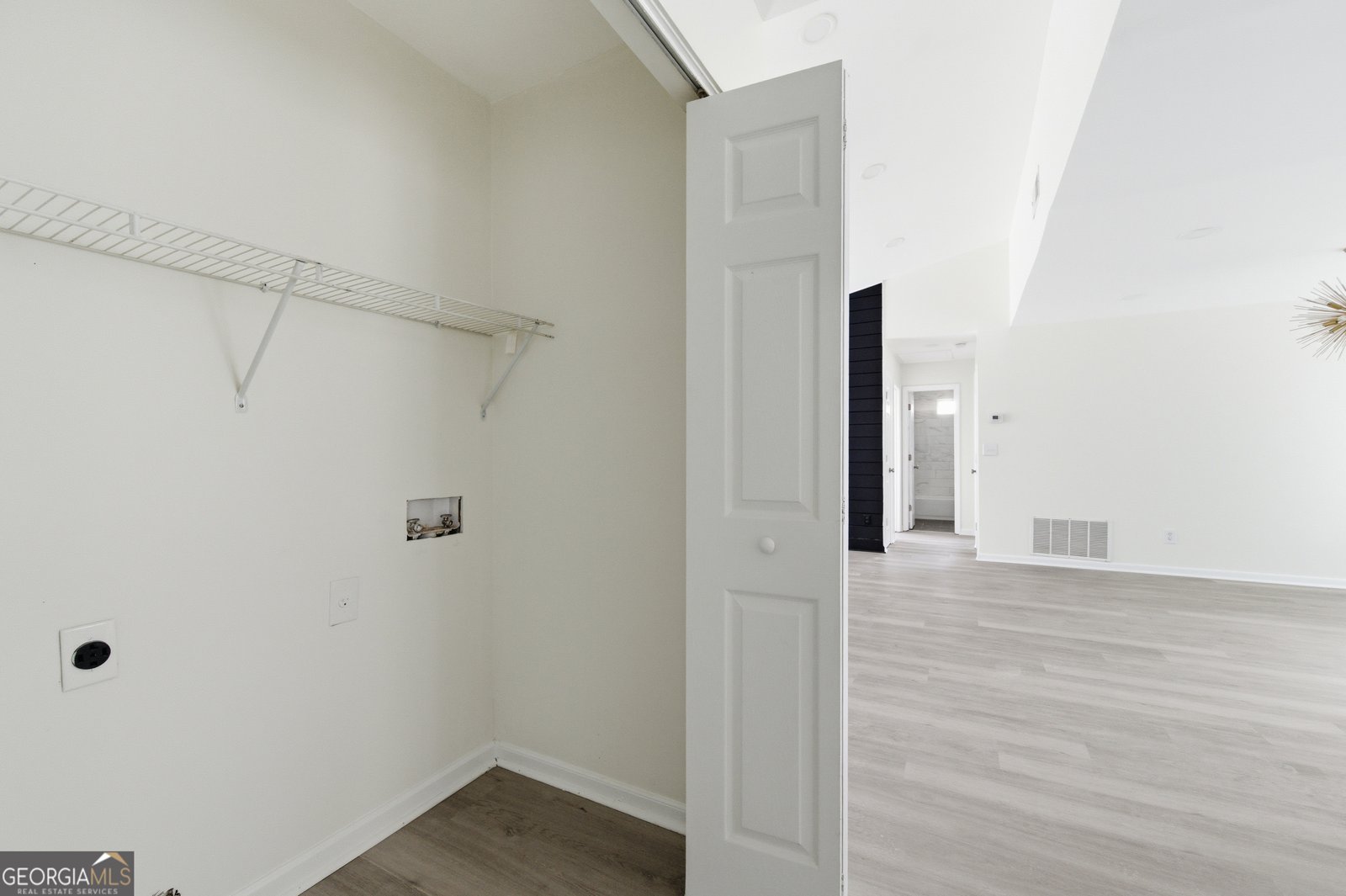 2670 IVYDALE Court Atlanta - Photo 12