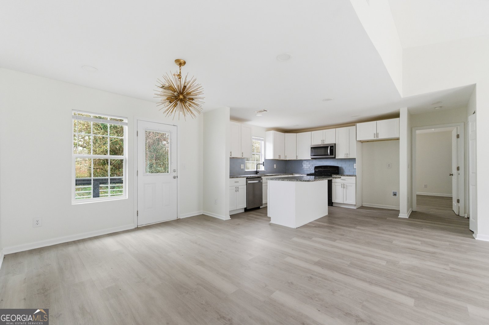 2670 IVYDALE Court Atlanta - Photo 7