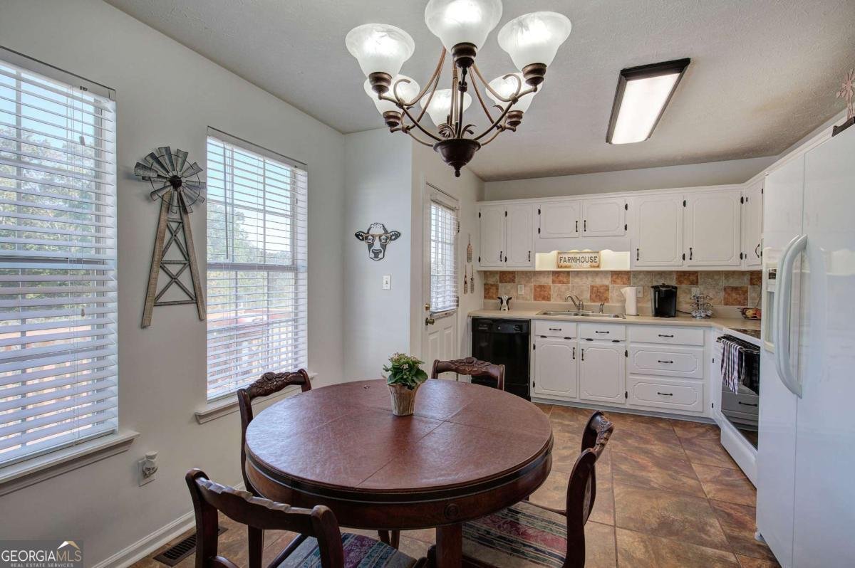 15 Cobblestone Court Douglasville - Photo 12