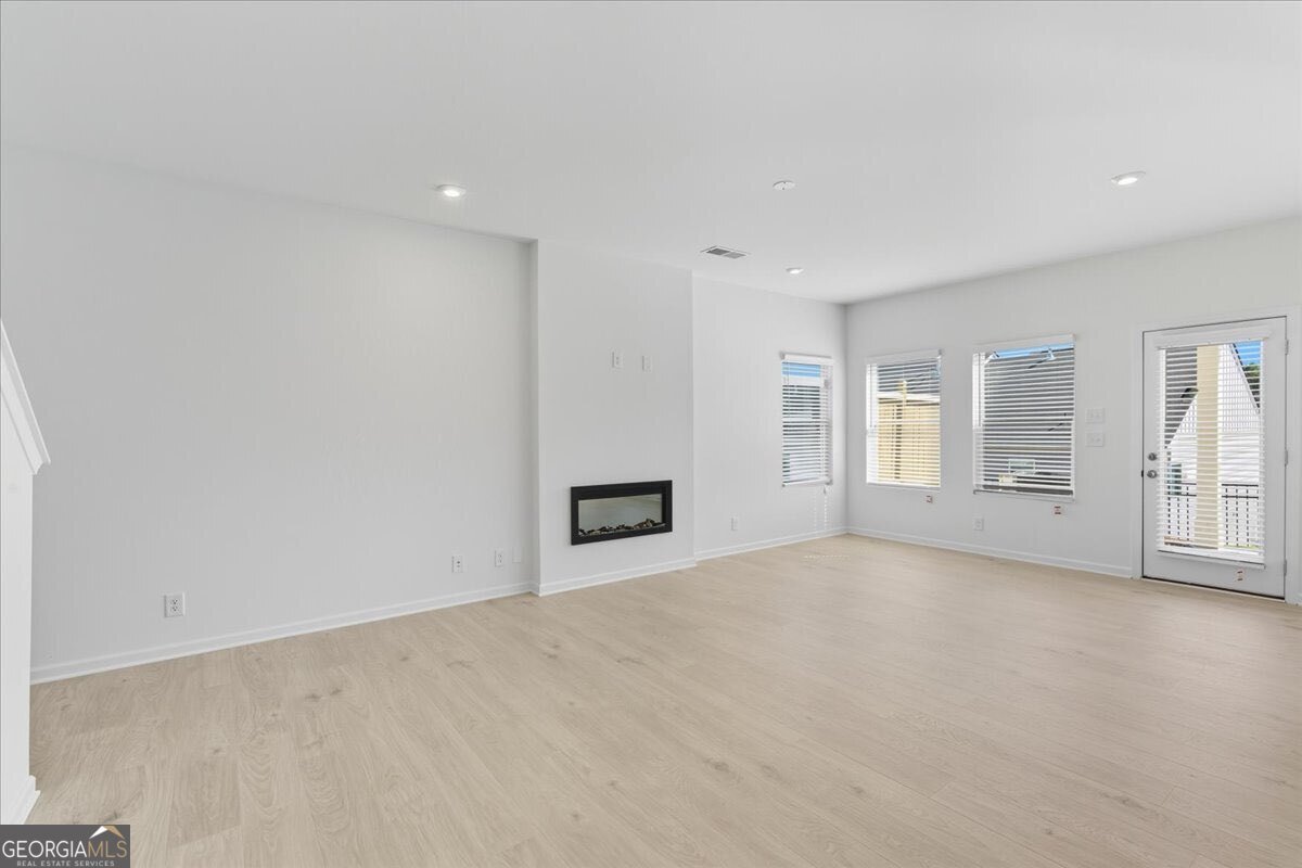 1186 PARK CENTER Circle Austell - Photo 7