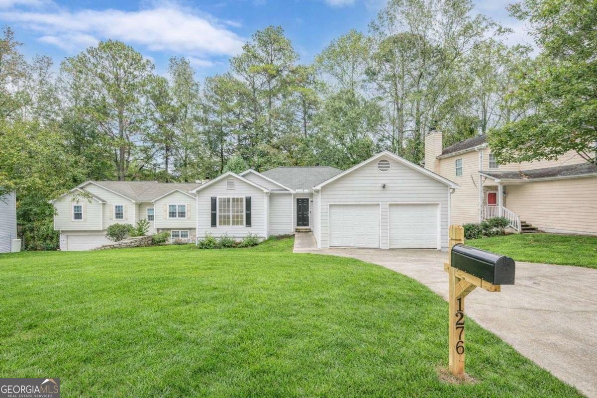 1276 To Lani Farm Road Stone Mountain - Photo 1