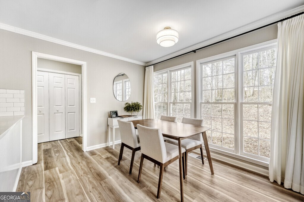 1081 Secret Trail Sugar Hill - Photo 10