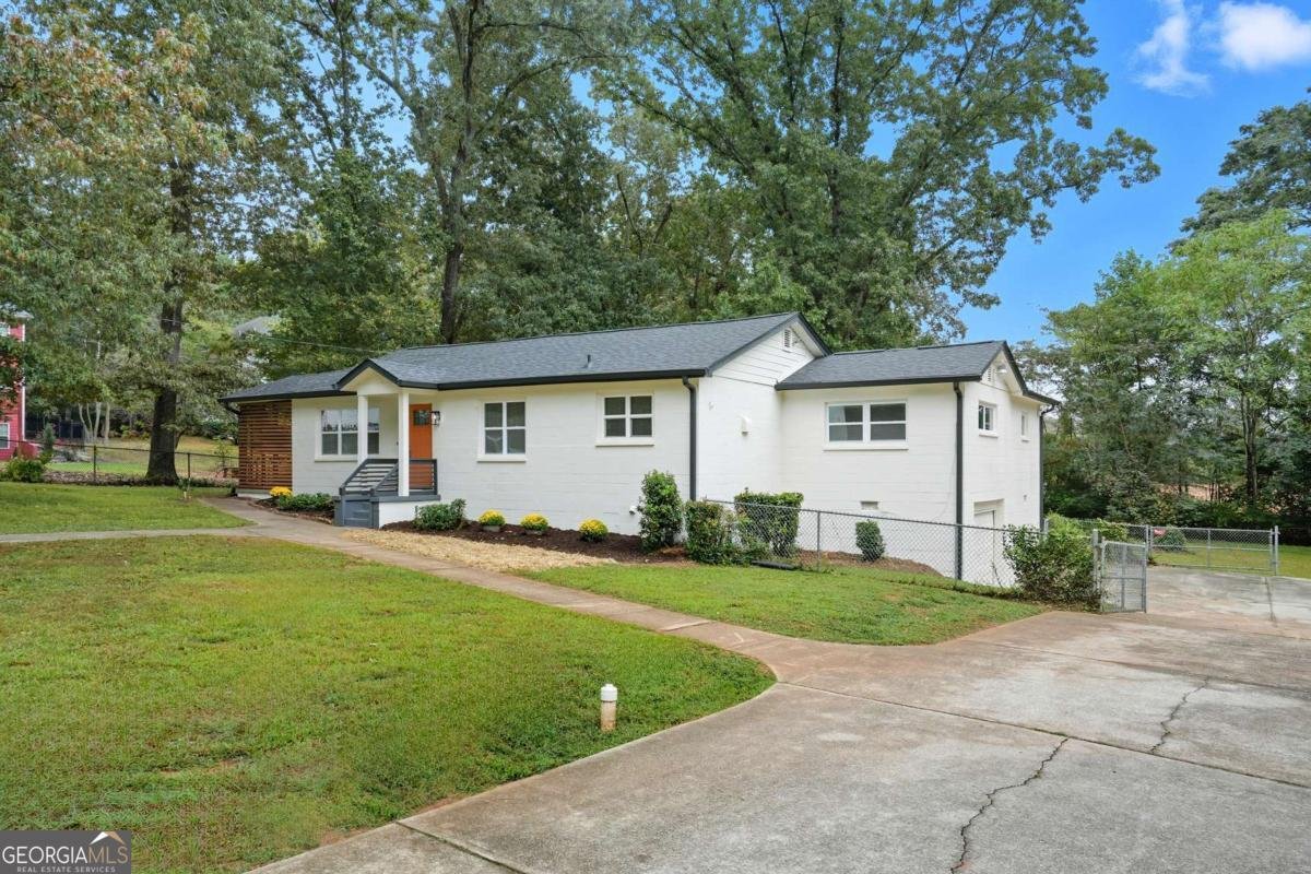 1724 Leslie Avenue Atlanta - Photo 1