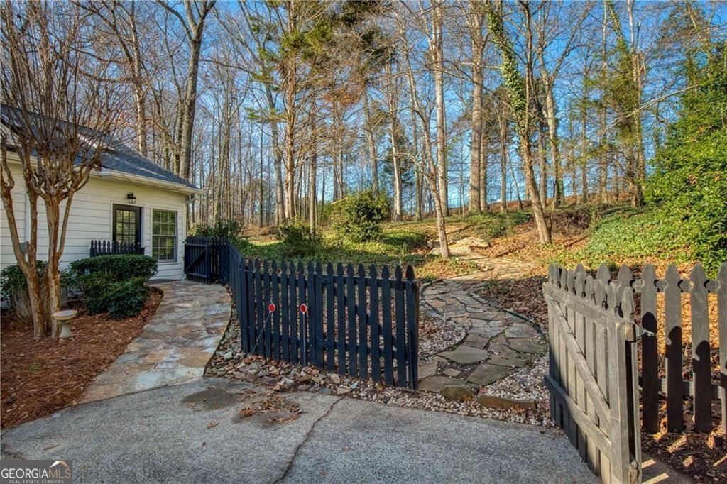 480 Saddlebrook Drive Roswell - Photo 91