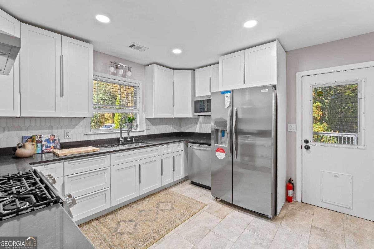 2150 Azalea Circle Decatur - Photo 19