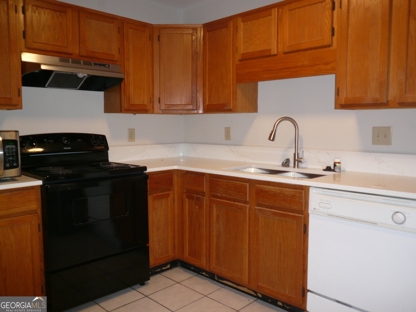 685 Coventry Township Lane Lane Marietta - Photo 7