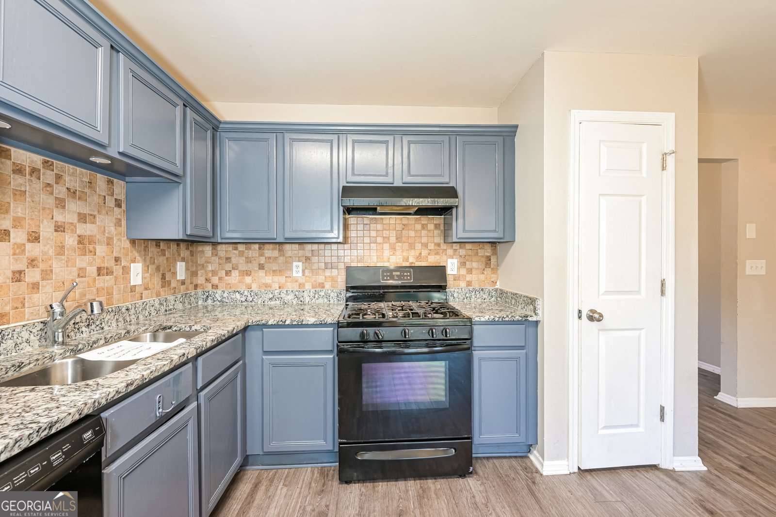 1593 Picadilly Court Conyers - Photo 7