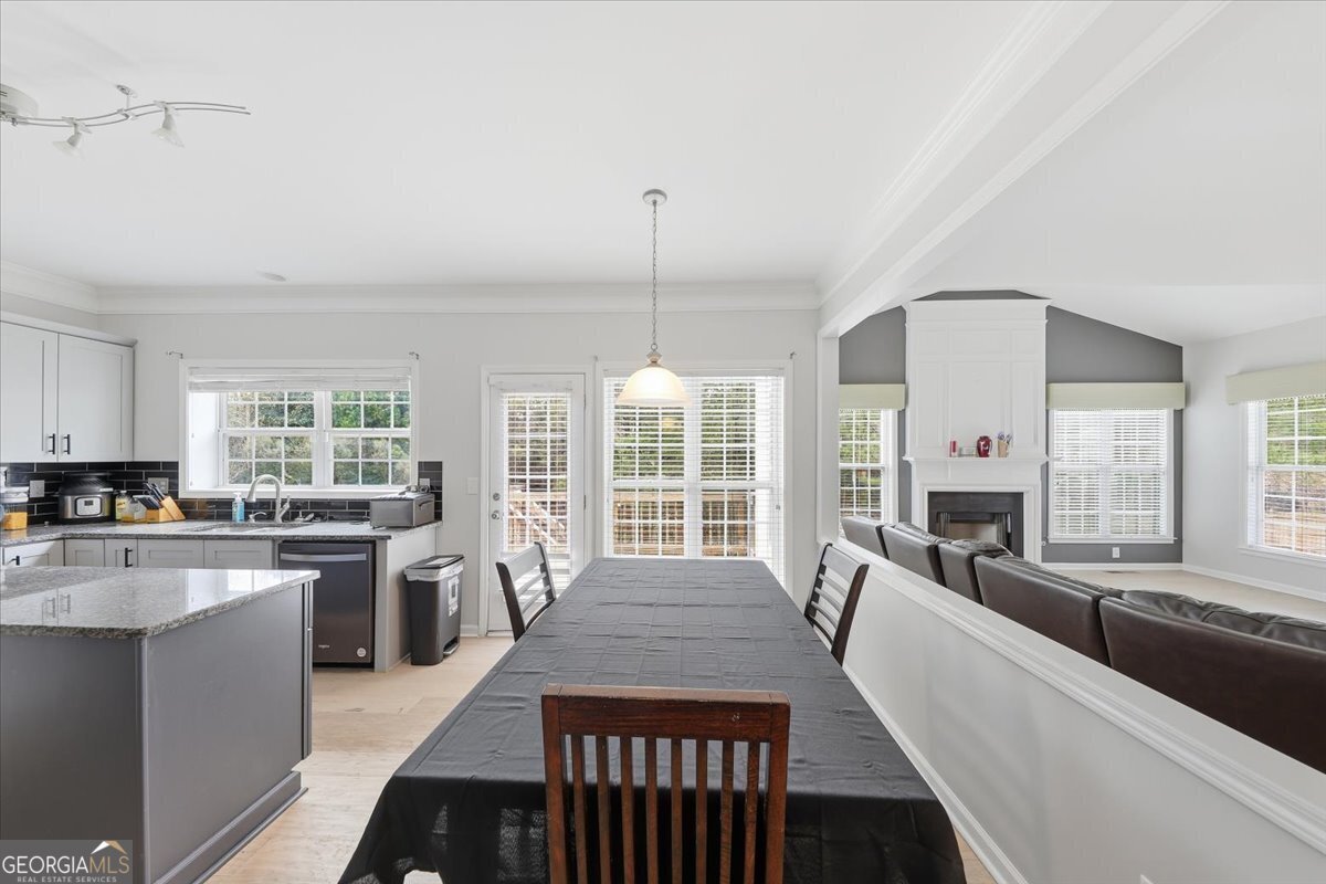 139 Susobell Place Woodstock - Photo 18