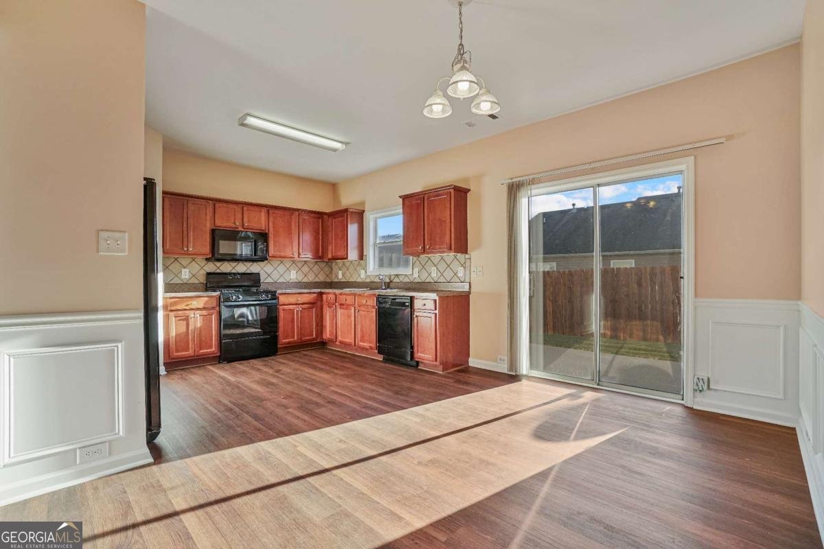 1938 Dilcrest Drive Duluth - Photo 10