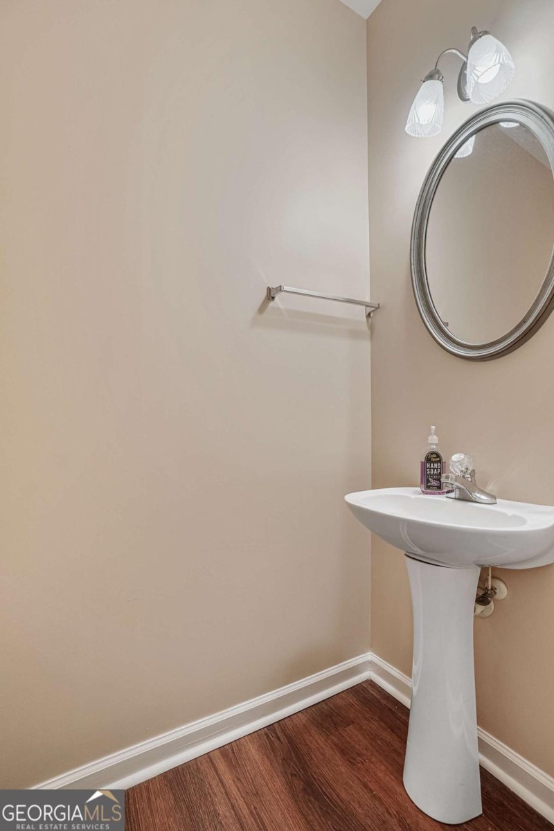 1938 Dilcrest Drive Duluth - Photo 6