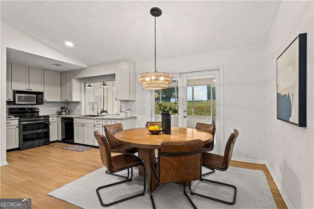 2280 Brandon Court Marietta - Photo 11