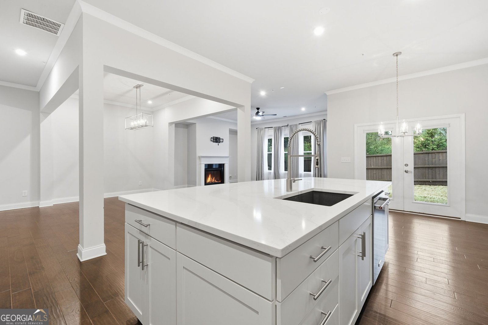 207 Holden Way Woodstock - Photo 19