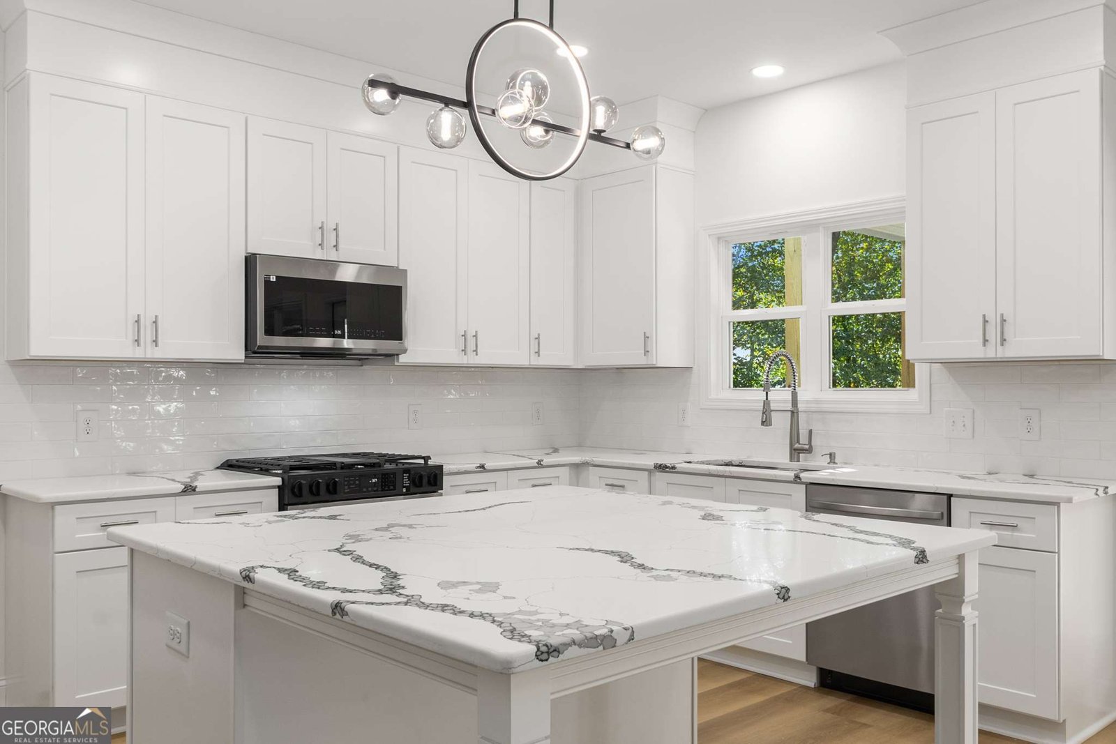 9135 Fox Trail Lane Gainesville - Photo 17