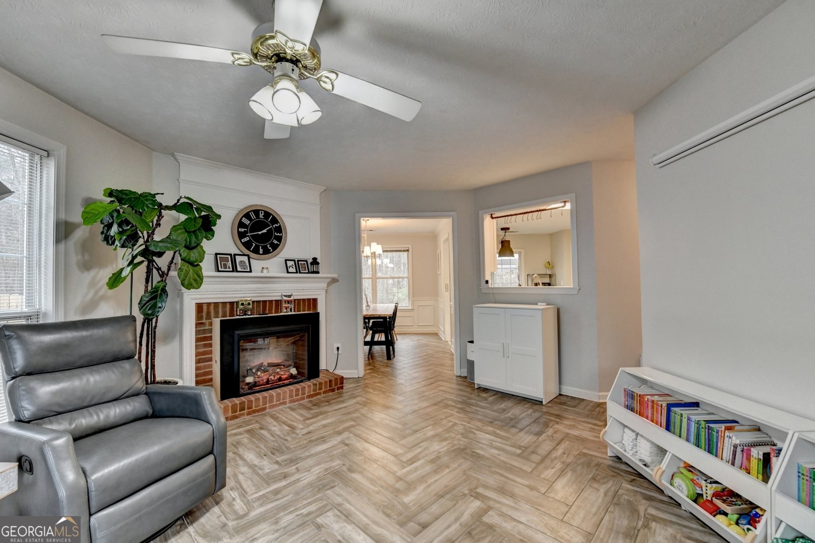 370 Manor Glen Drive Suwanee - Photo 6