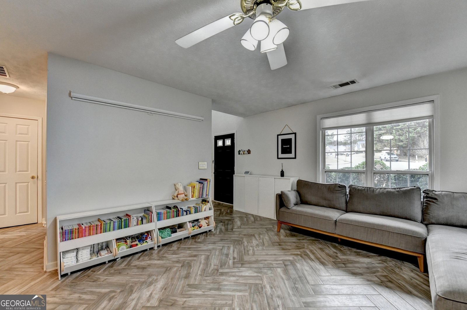 370 Manor Glen Drive Suwanee - Photo 8