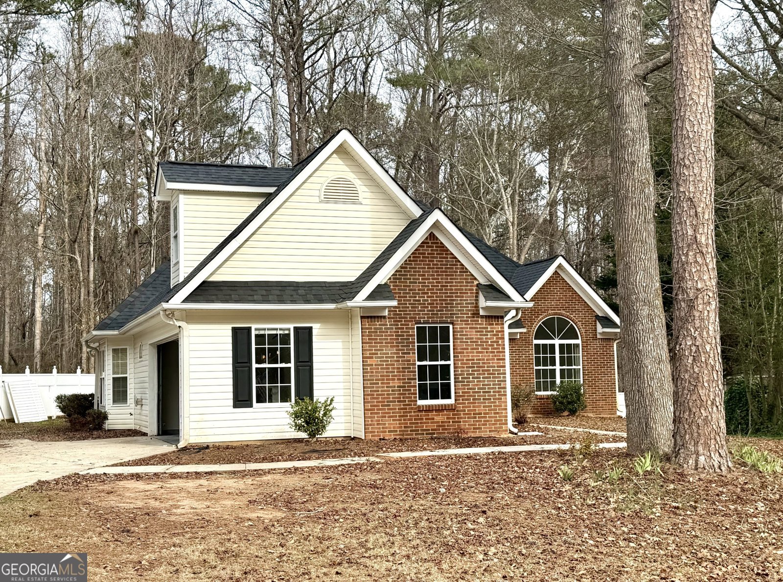 60 Elmwood Drive Sharpsburg - Photo 1