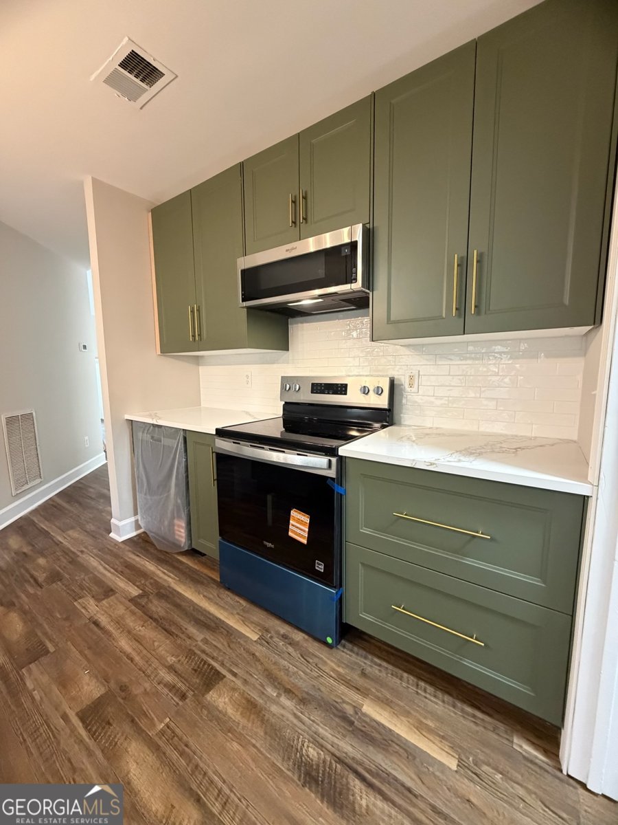 60 Elmwood Drive Sharpsburg - Photo 7