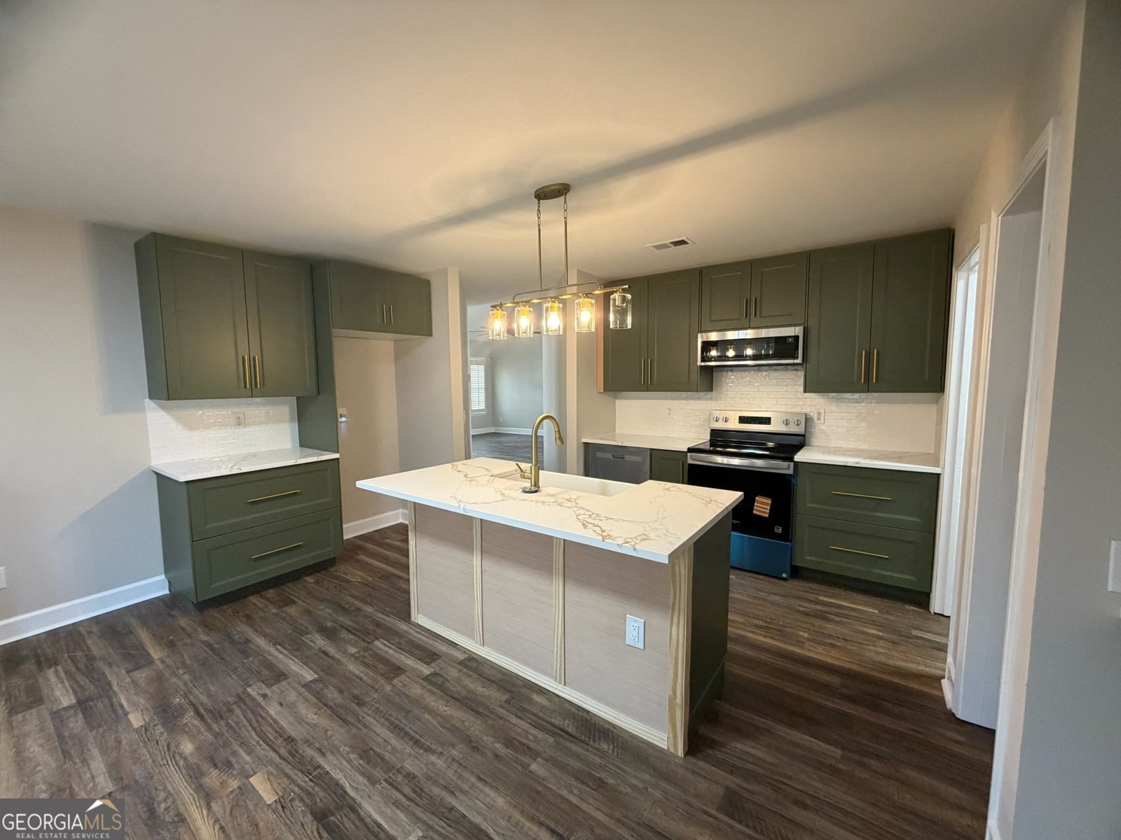 60 Elmwood Drive Sharpsburg - Photo 9