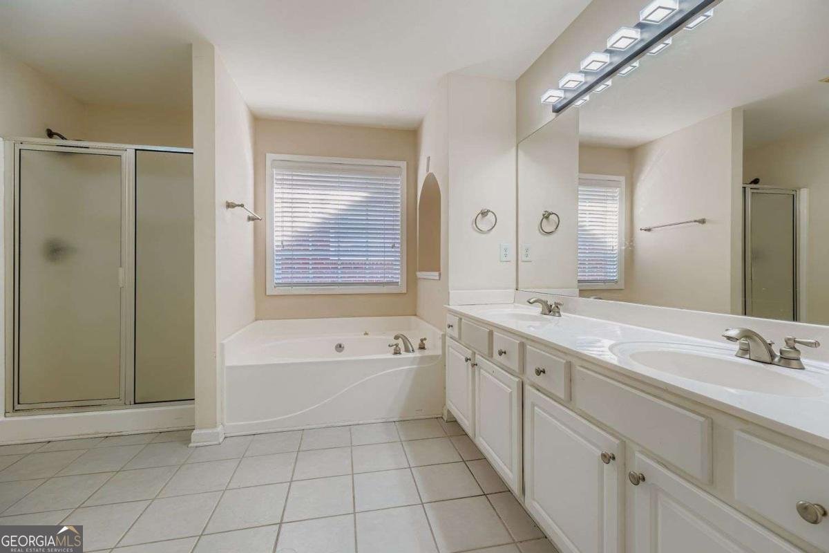 1790 Hickory Station Circle Snellville - Photo 17