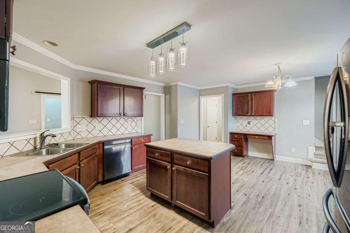 1790 Hickory Station Circle Snellville - Photo 8